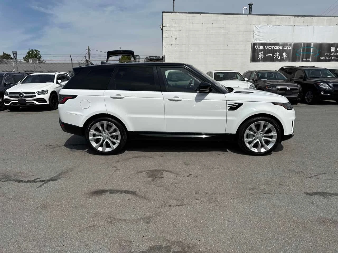 Land Rover Range Rover Sport * MHEV HSE * АВТОКРЕДИТ БЕЗ ПЪРВОНАЧАЛНА ВНОСКА* , снимка 3 - Автомобили и джипове - 55194919
