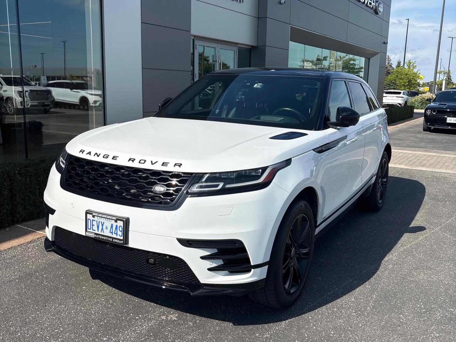 Land Rover Range Rover Velar * R Dynamic S * CARFAX * ОПЦИЯ ЗА ФИНАНСИРАНЕ