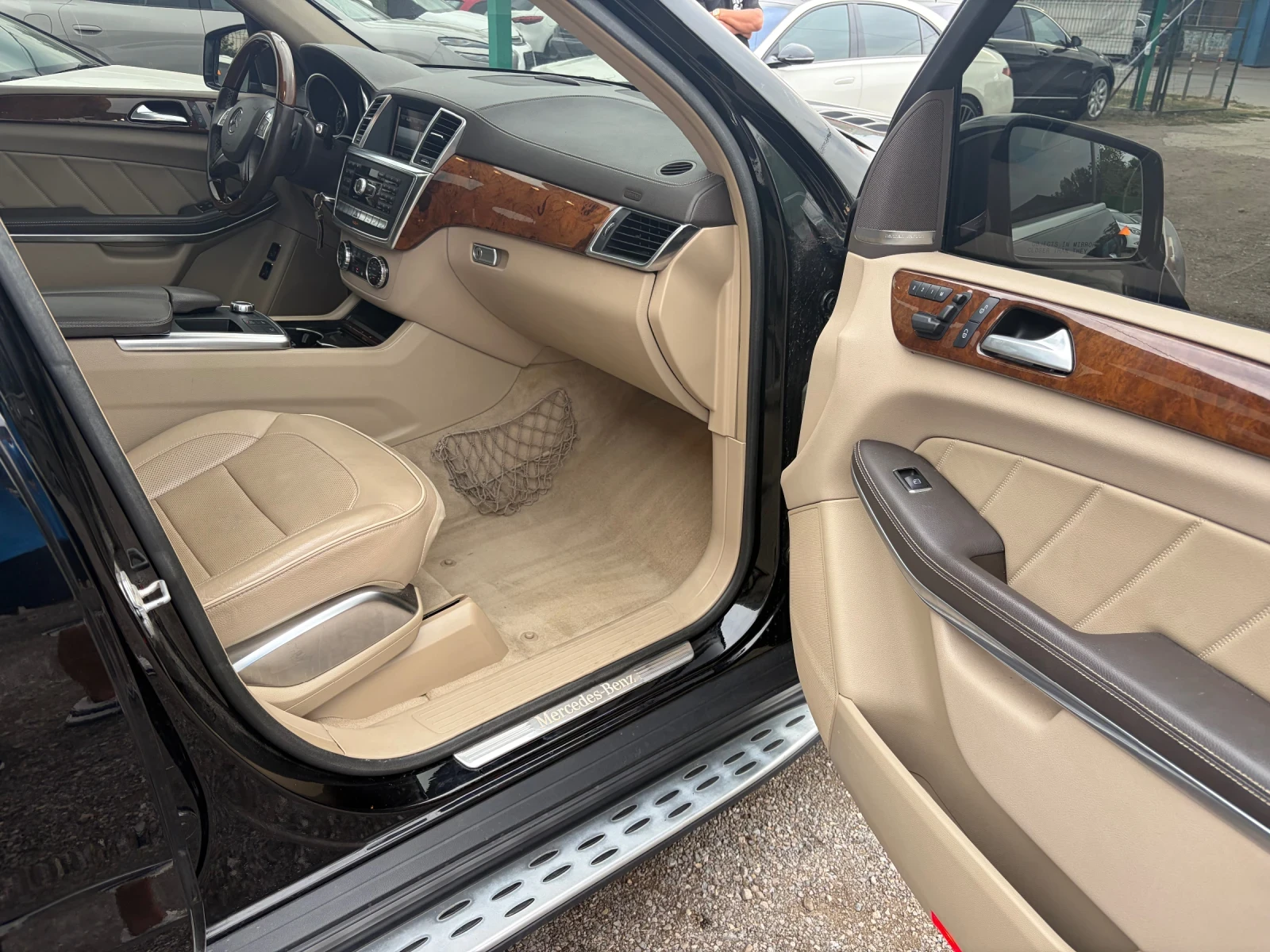 Mercedes-Benz GL 500, снимка 16 - Автомобили и джипове - 56172169