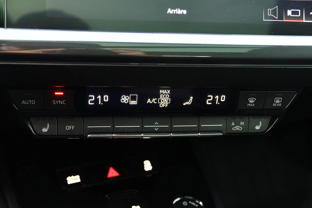 Audi Q4 e-tron quattro Technik 50, снимка 9 - Автомобили и джипове - 56518455