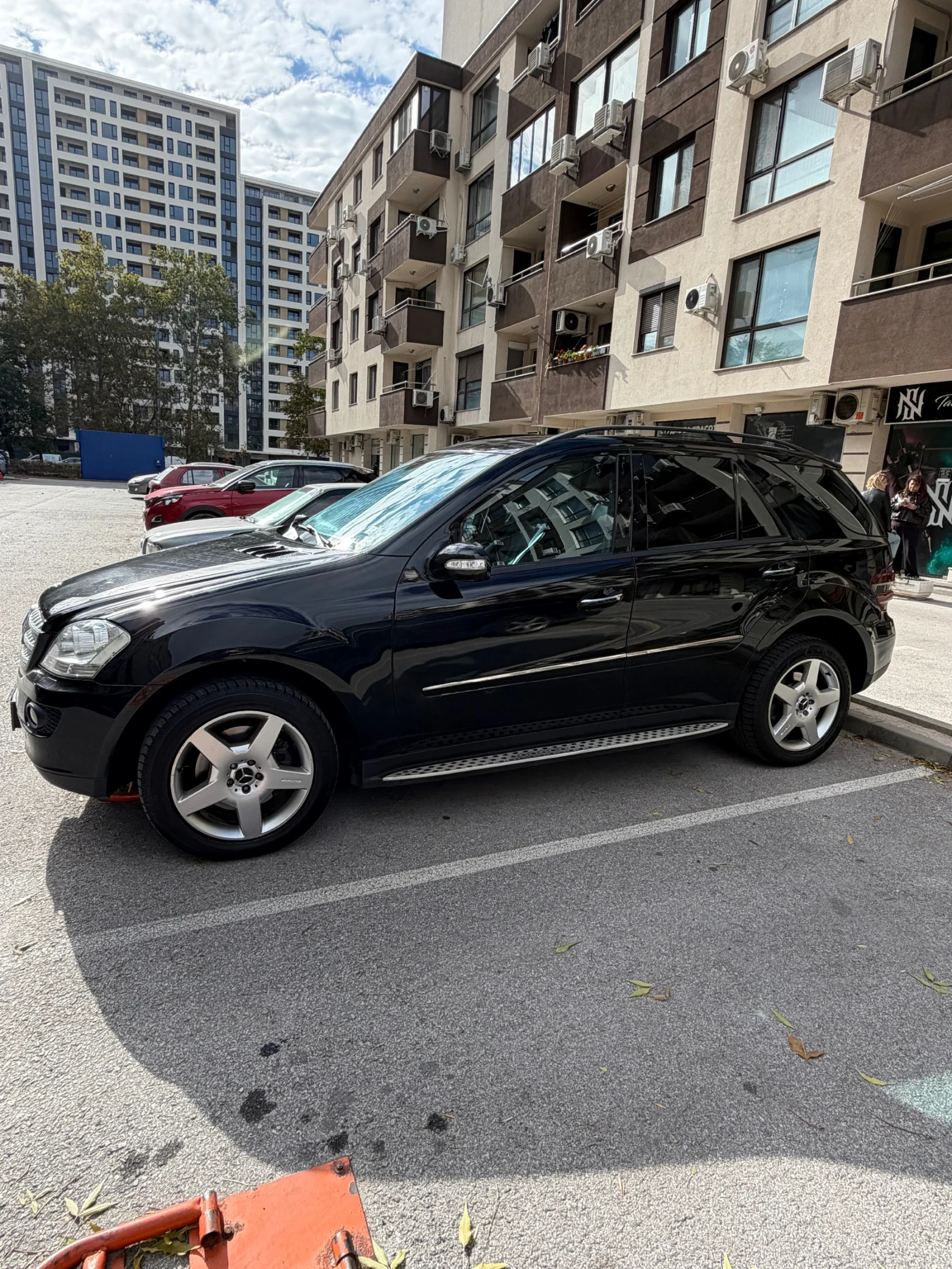 Mercedes-Benz ML 500, снимка 6 - Автомобили и джипове - 56680575