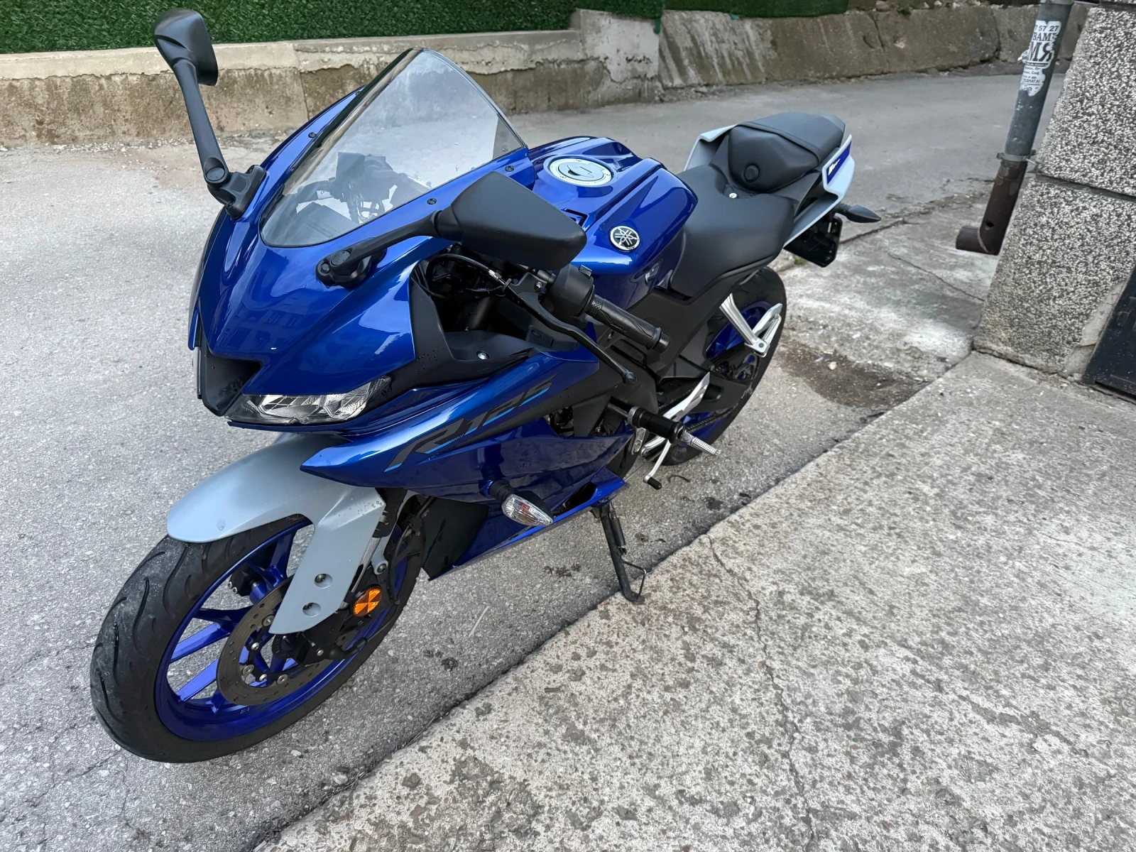 Yamaha Yzf 125 R  - изображение 2