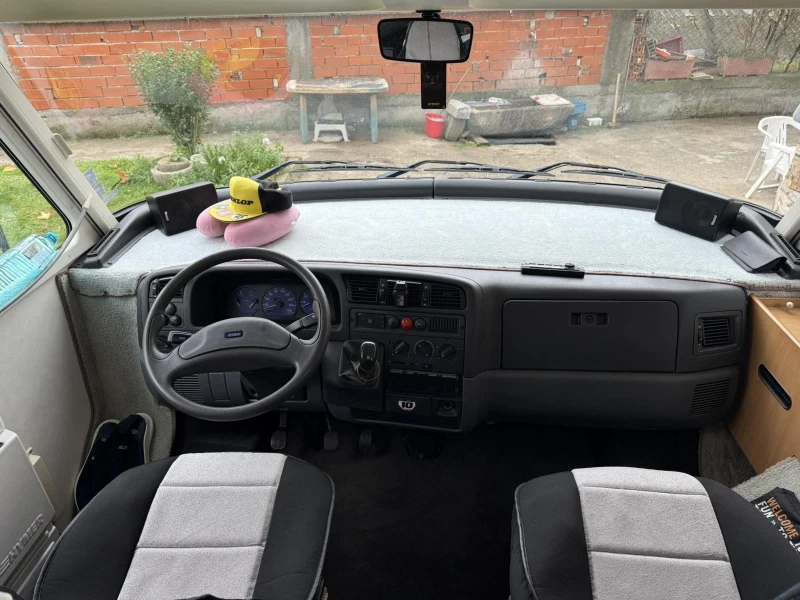 Кемпер HYMER / ERIBA B524, снимка 13 - Каравани и кемпери - 52318337