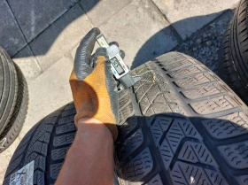 Гуми Зимни 215/55R17, снимка 3