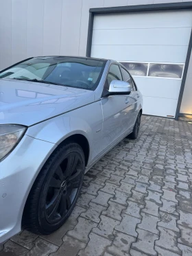 Mercedes-Benz C 220, снимка 6