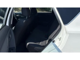 Toyota Auris HB 1.8HSD LUNA, снимка 11