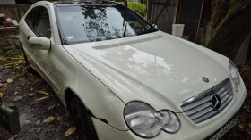 Mercedes-Benz C 180, снимка 3