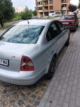 VW Passat 1.9 TDI 101кс. - 2000 € / 3911.66 лв. - 65856621 5