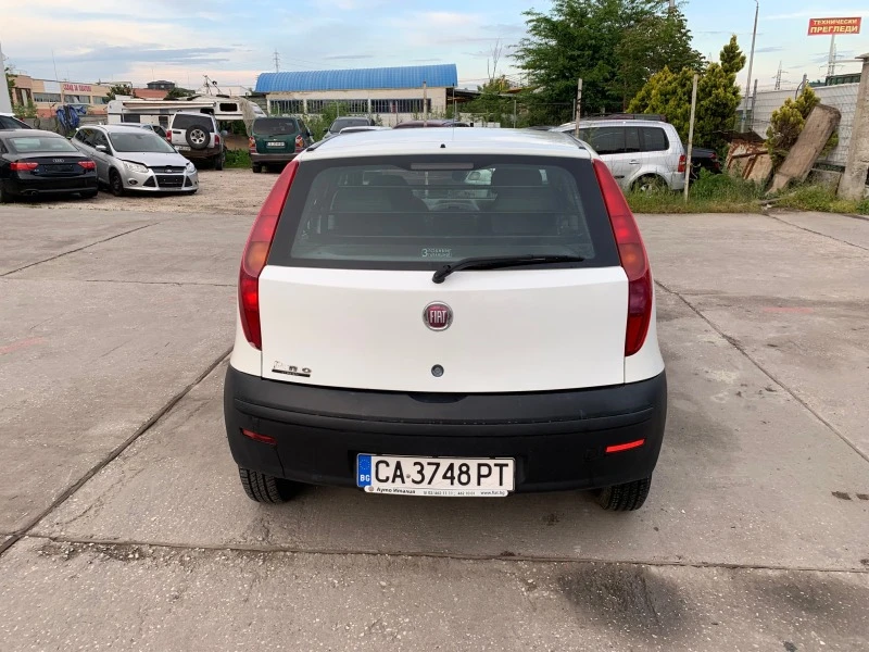 Fiat Punto 1.3 MultiJet, снимка 4 - Автомобили и джипове - 46987977