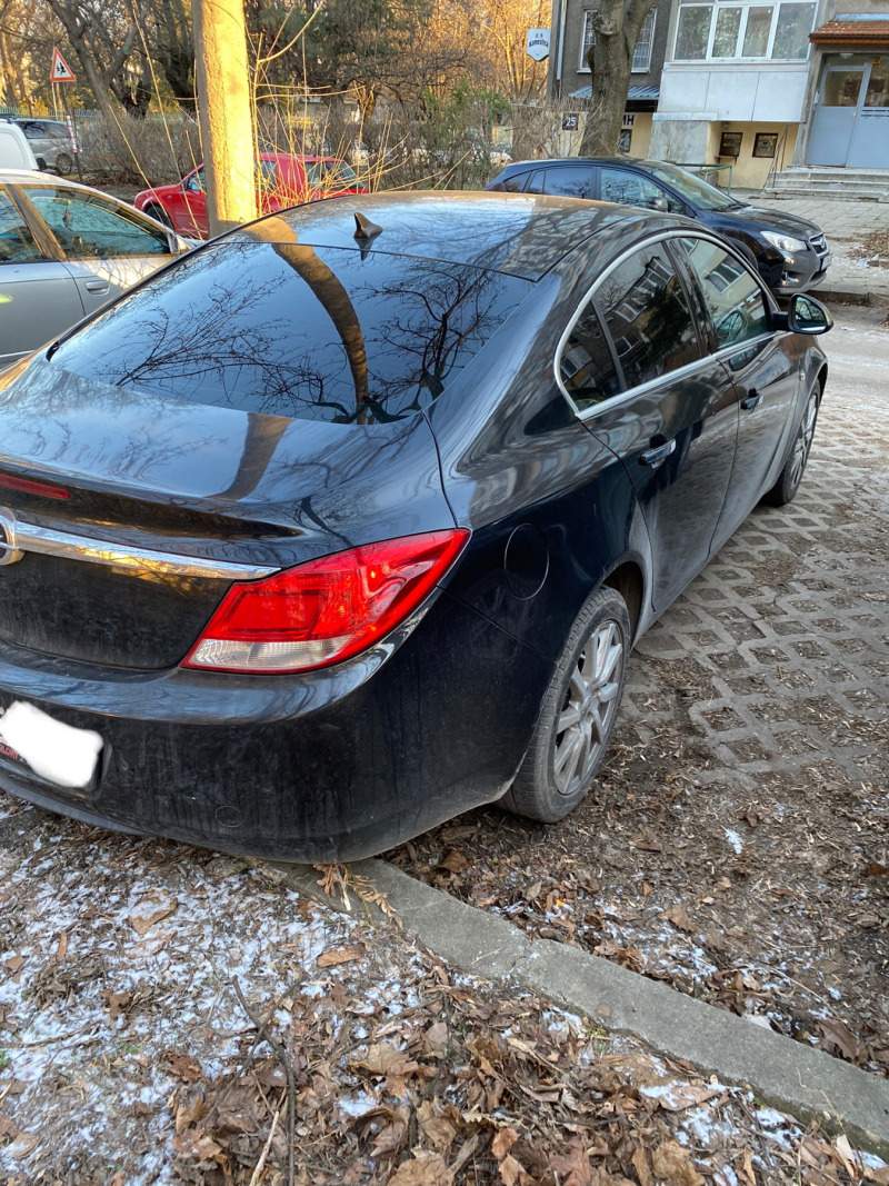 Opel Insignia 2.0 CDTI, снимка 7 - Автомобили и джипове - 45054191