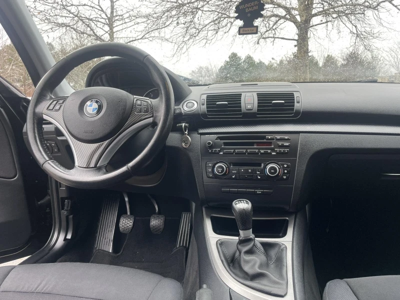 BMW 116 2.0d facelift 2010г., снимка 7 - Автомобили и джипове - 48229782