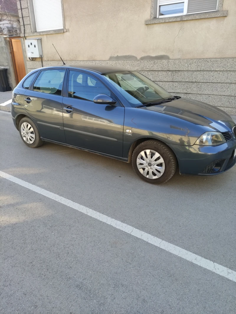 Seat Ibiza, снимка 3 - Автомобили и джипове - 49214342