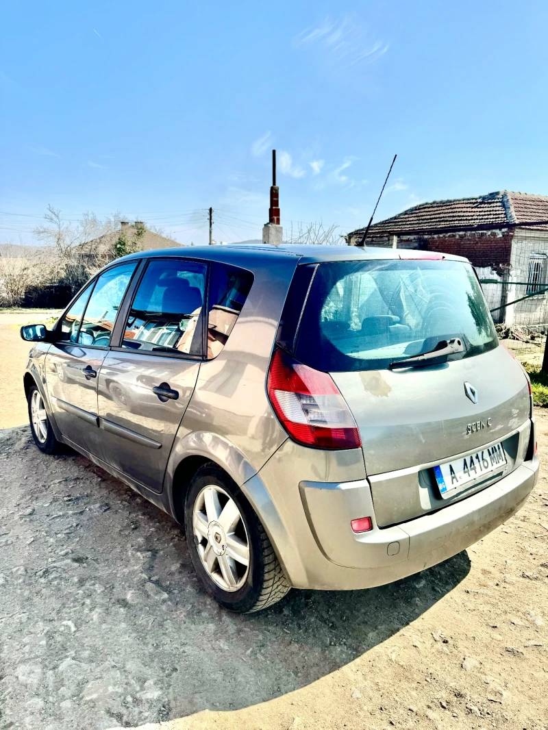 Renault Scenic, снимка 4 - Автомобили и джипове - 49441103