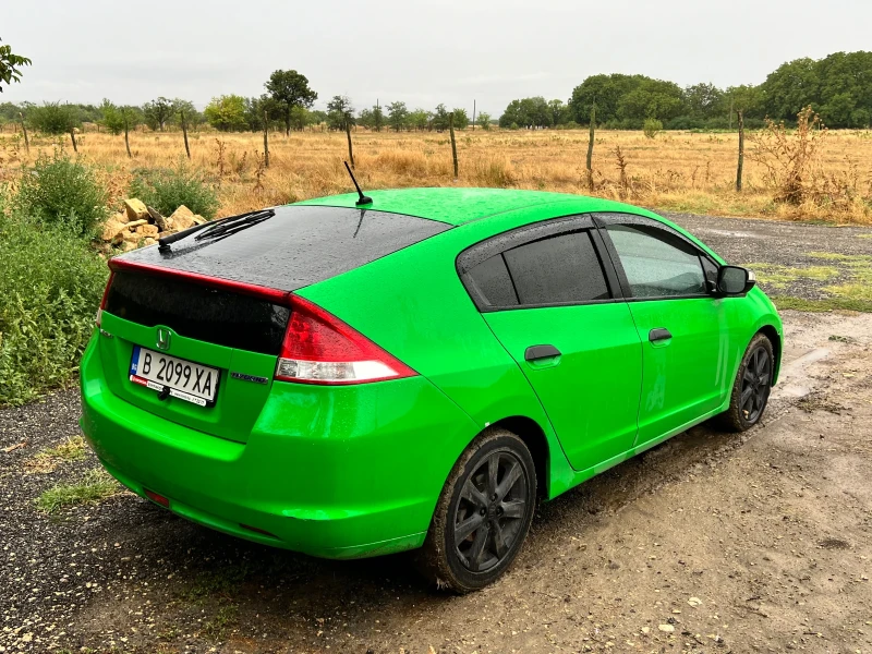 Honda Insight Хибрид с газ, снимка 3 - Автомобили и джипове - 52286473