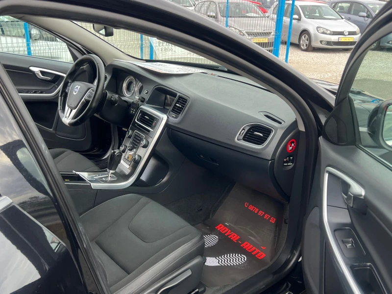 Volvo V60 ЛИЗИНГ-АВТОМАТ-КОЖА-КЛИМА-ТОП, снимка 12 - Автомобили и джипове - 51869672