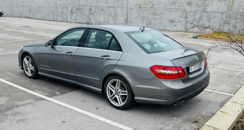Mercedes-Benz E 350 W212/AMG-пакет/4-matik, снимка 4 - Автомобили и джипове - 52244034