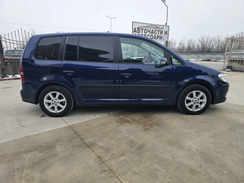 VW Touran 1.9 TDI/ 105 к.с./ ПОДГРЕВ, снимка 7 - Автомобили и джипове - 53359906
