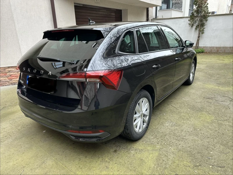Skoda Scala 1.5 TSI 150 коня 7DSG SELECTION, снимка 3 - Автомобили и джипове - 53445371