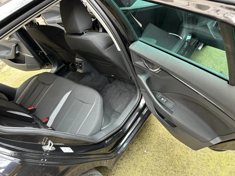 Skoda Scala 1.5 TSI 150 коня 7DSG SELECTION, снимка 11 - Автомобили и джипове - 53445371
