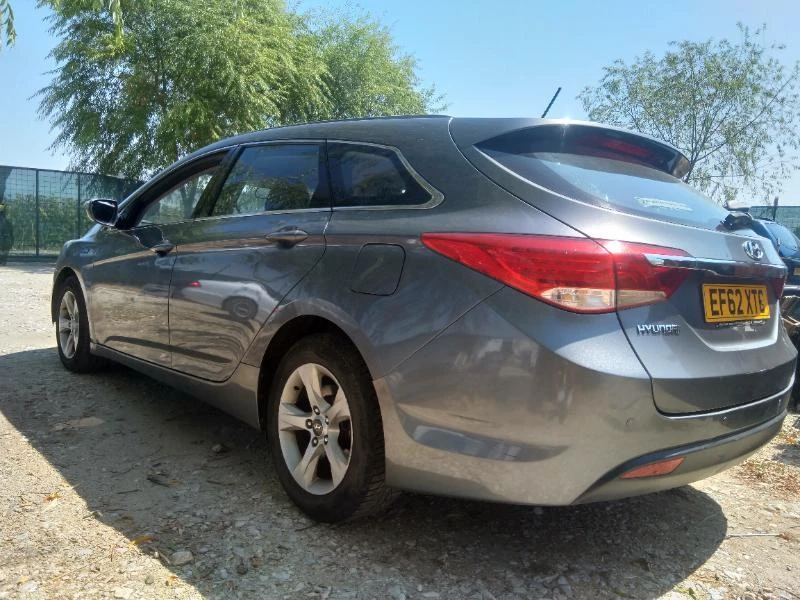 Hyundai I40 1.7CRDI, снимка 6 - Автомобили и джипове - 33896755