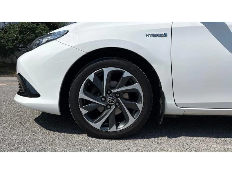 Toyota Auris HB 1.8HSD LUNA, снимка 16 - Автомобили и джипове - 55204258