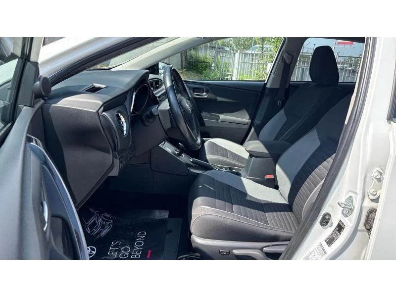 Toyota Auris HB 1.8HSD LUNA, снимка 12 - Автомобили и джипове - 55204258
