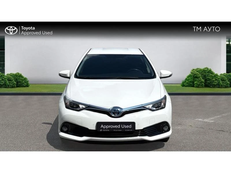 Toyota Auris HB 1.8HSD LUNA, снимка 5 - Автомобили и джипове - 55204258