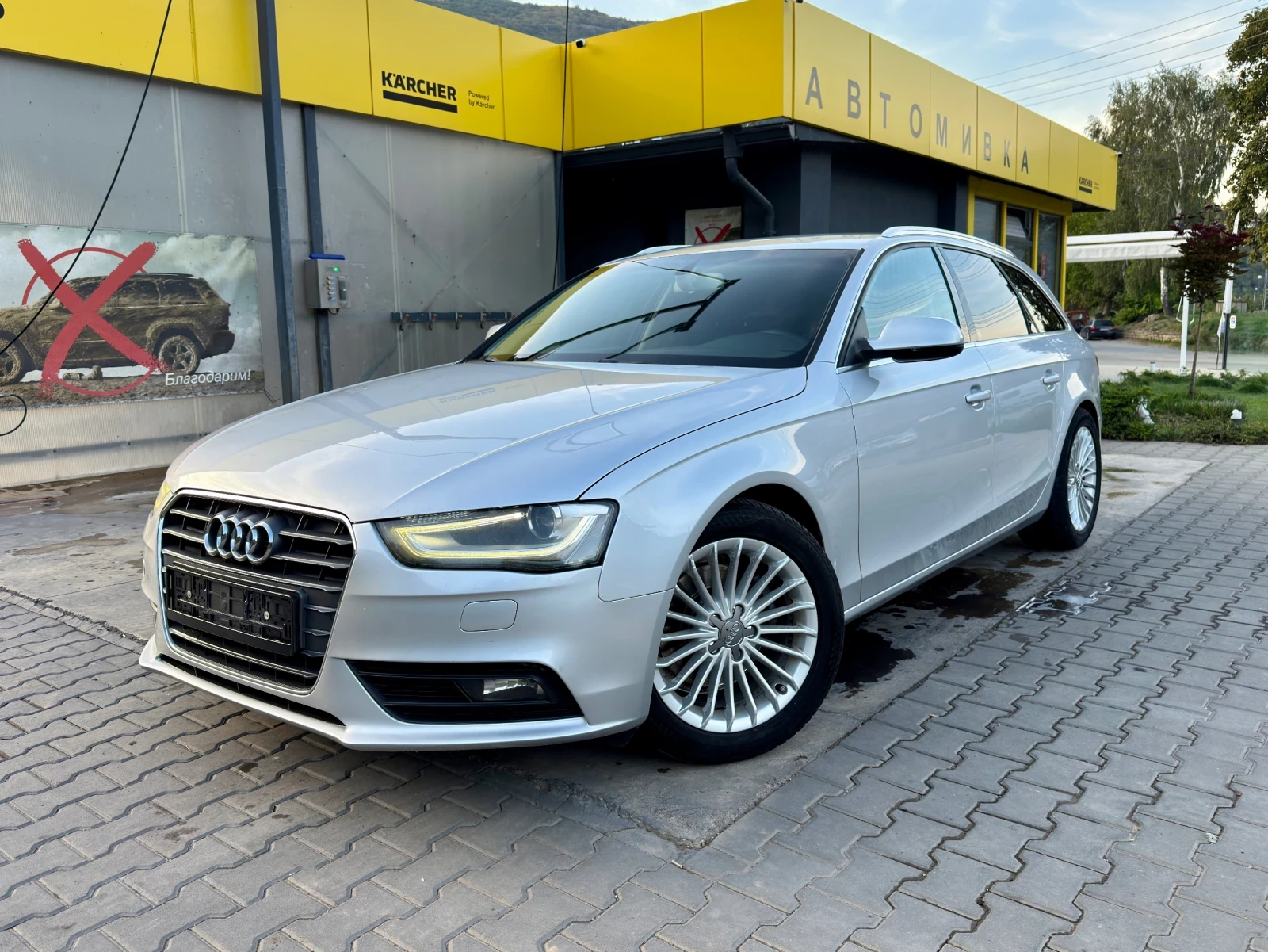 Audi A4 2.0TDI* FACE* LED* NAVI* AUTOMAT* ITALIA* , снимка 1