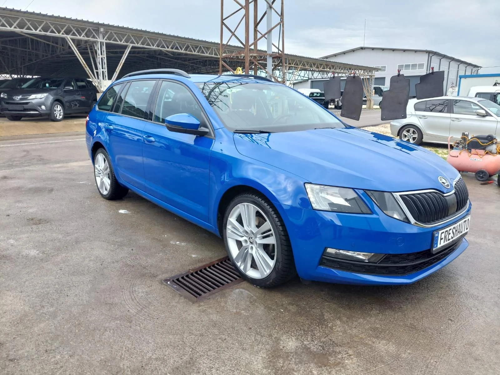 Skoda Octavia 2.0tdi 4х4 Navi  - изображение 2