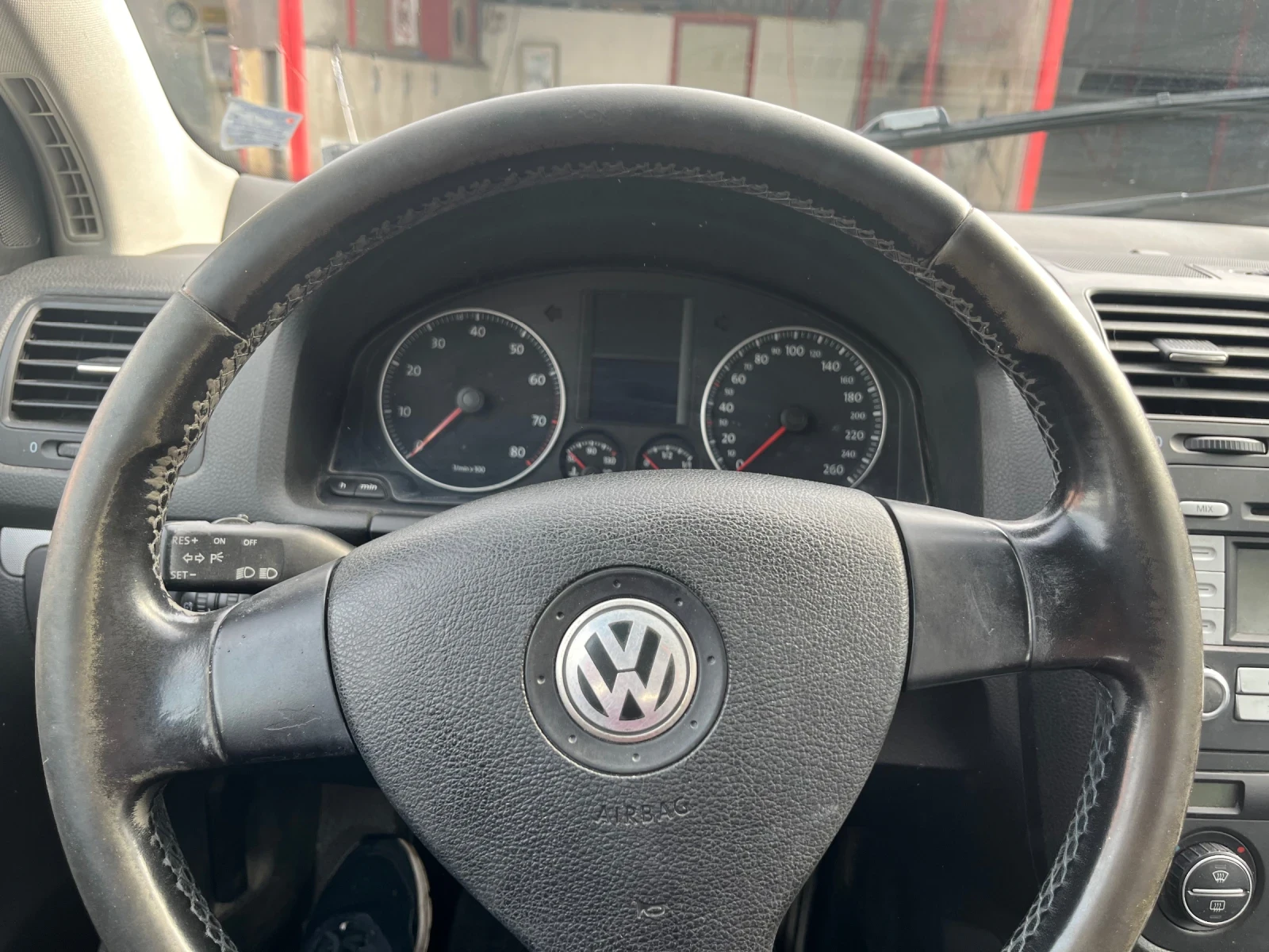 VW Golf 5, АГУ, автомат - изображение 7