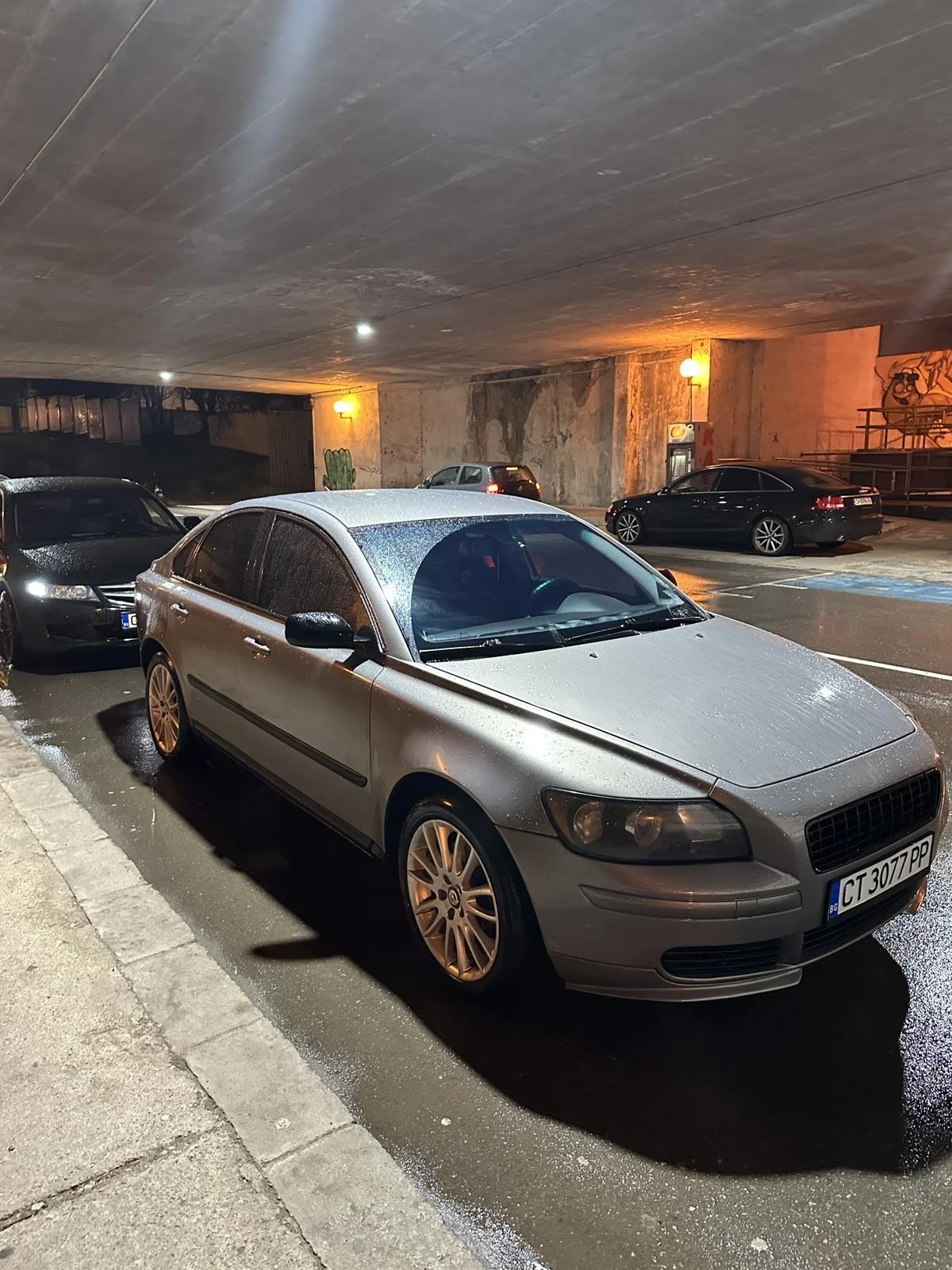Volvo S40 2.4i - изображение 2