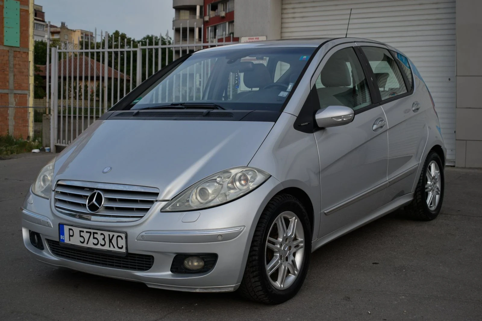 Mercedes-Benz A 200 2.0i/136кс/ НАВИ/КАМЕРА/LPG /ПАНОРАМЕН ТАВАН - изображение 2