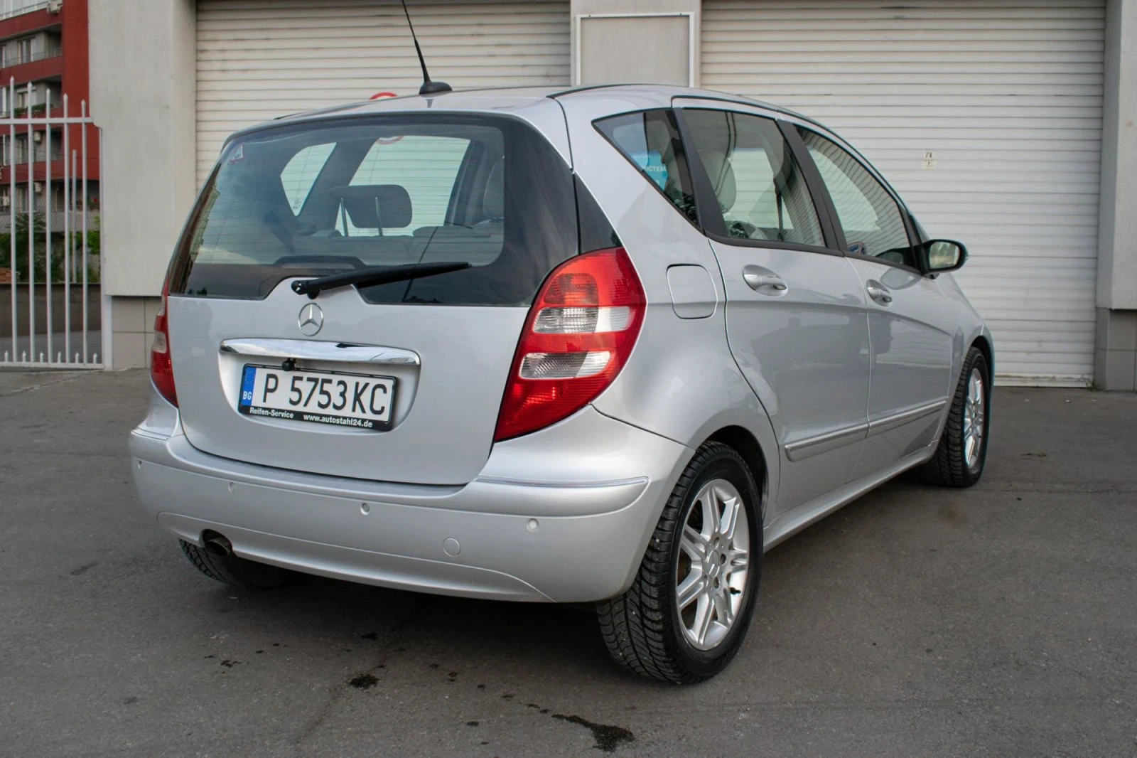 Mercedes-Benz A 200 2.0i/136кс/ НАВИ/КАМЕРА/LPG /ПАНОРАМЕН ТАВАН - изображение 3