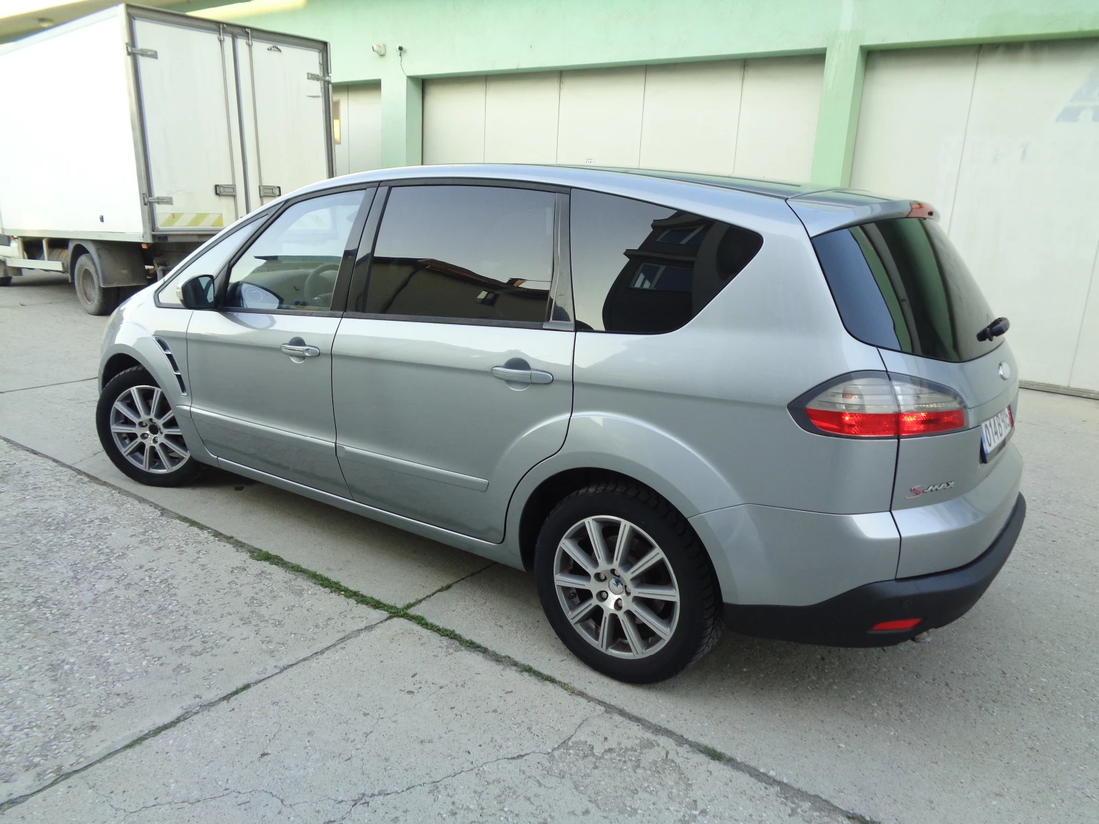 Ford S-Max 2.0tdci-TITANIUM-INDIVIDUAL-BARTER-LIZING - изображение 3