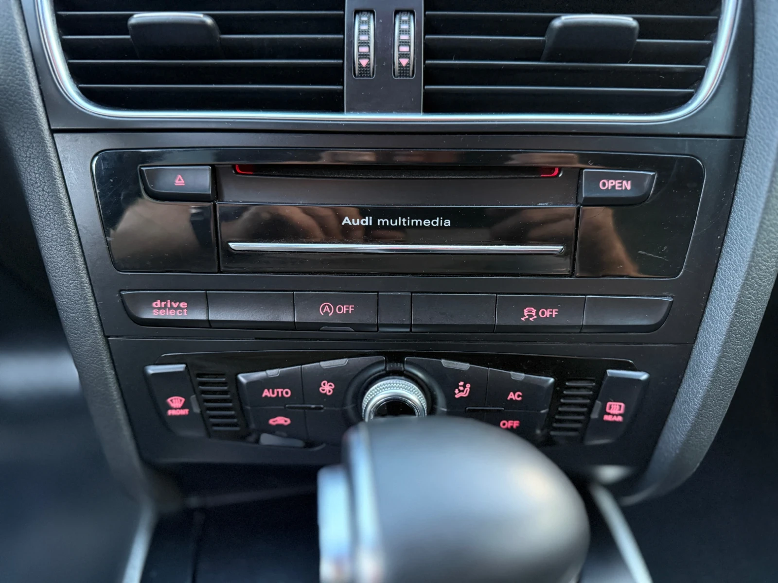 Audi A4 2.0TDI* FACE* LED* NAVI* AUTOMAT* ITALIA*  | Mobile.bg � ����������� 13