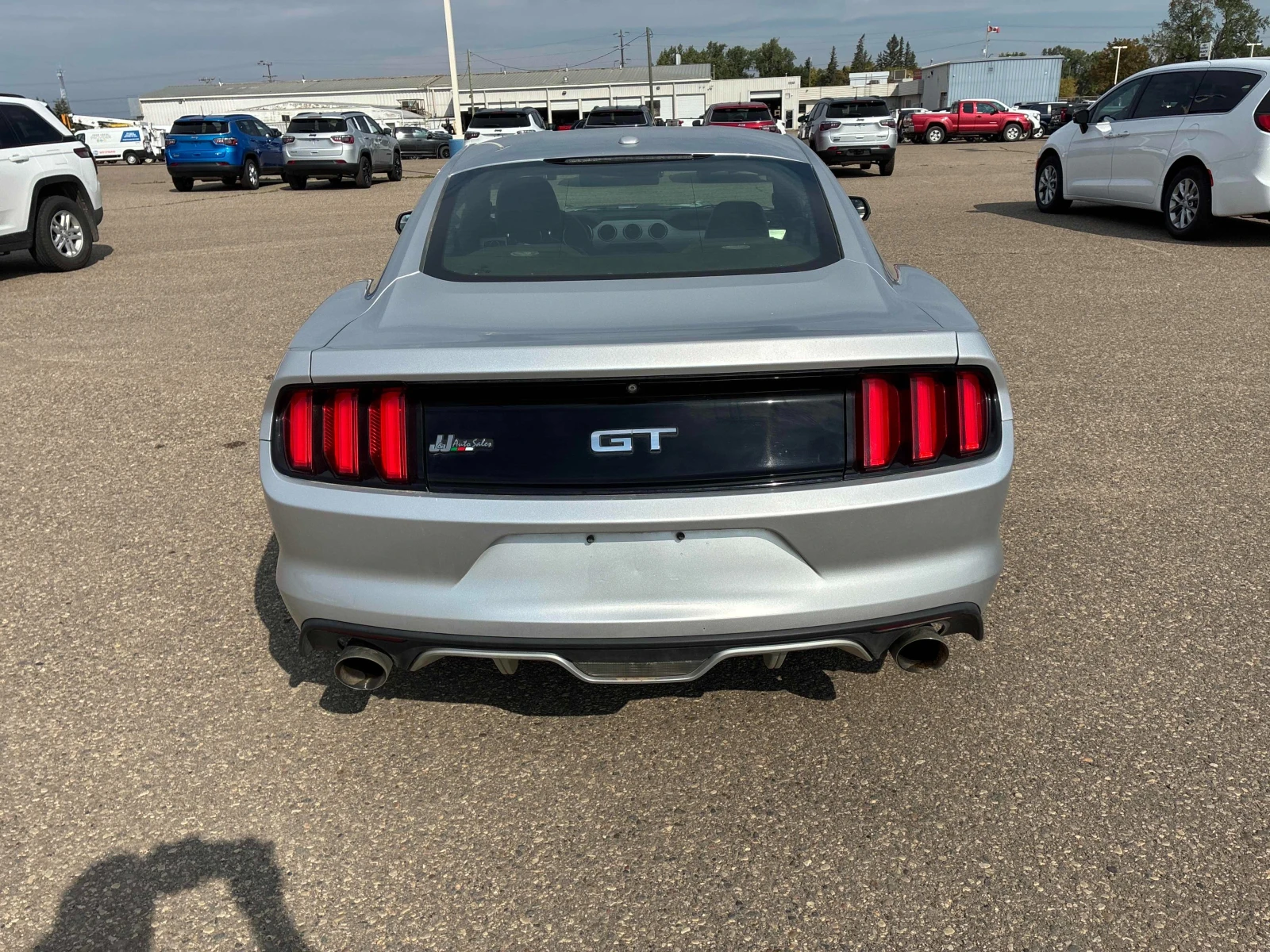 Ford Mustang CARFAX * * АВТО КРЕДИТ * *  - изображение 5