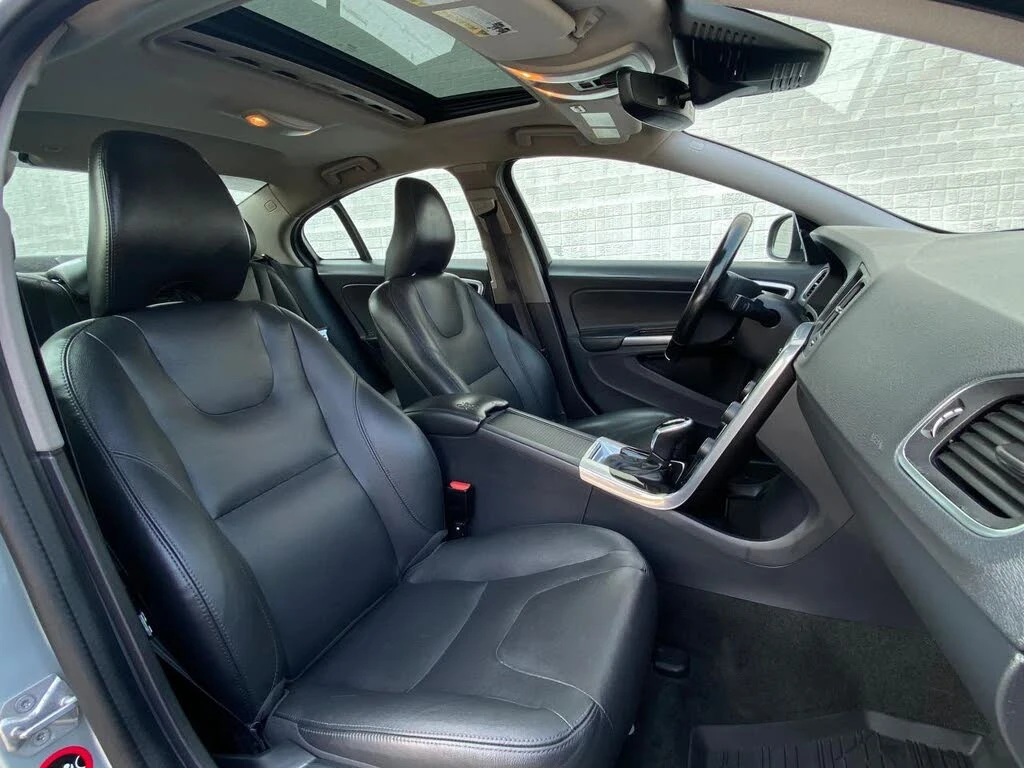 Volvo S60 * АВТО КРЕДИТ* ЦЕНА ДО БГ * CARFAX *  - изображение 7