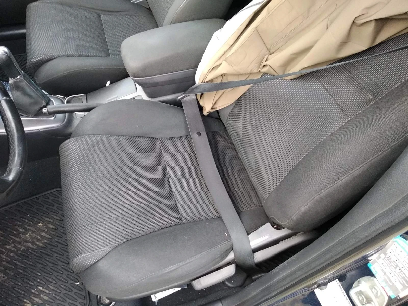 Toyota Avensis T25 - изображение 2