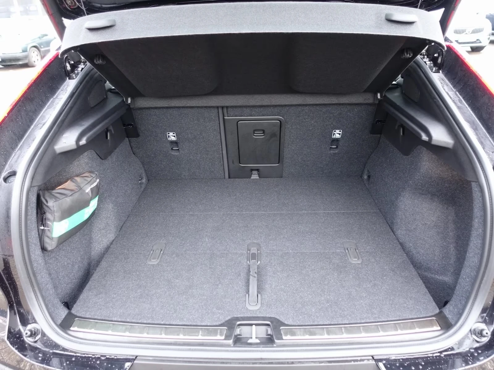 Volvo C40 AWD Recharge Twin Motor Plus | Mobile.bg � ����������� 16