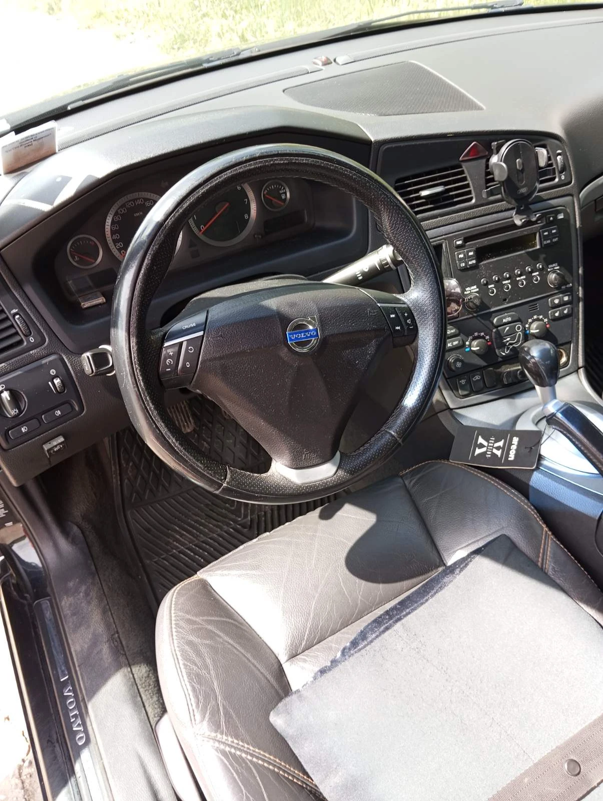 Volvo S60 ГАЗ, снимка 10 - Автомобили и джипове - 53965560