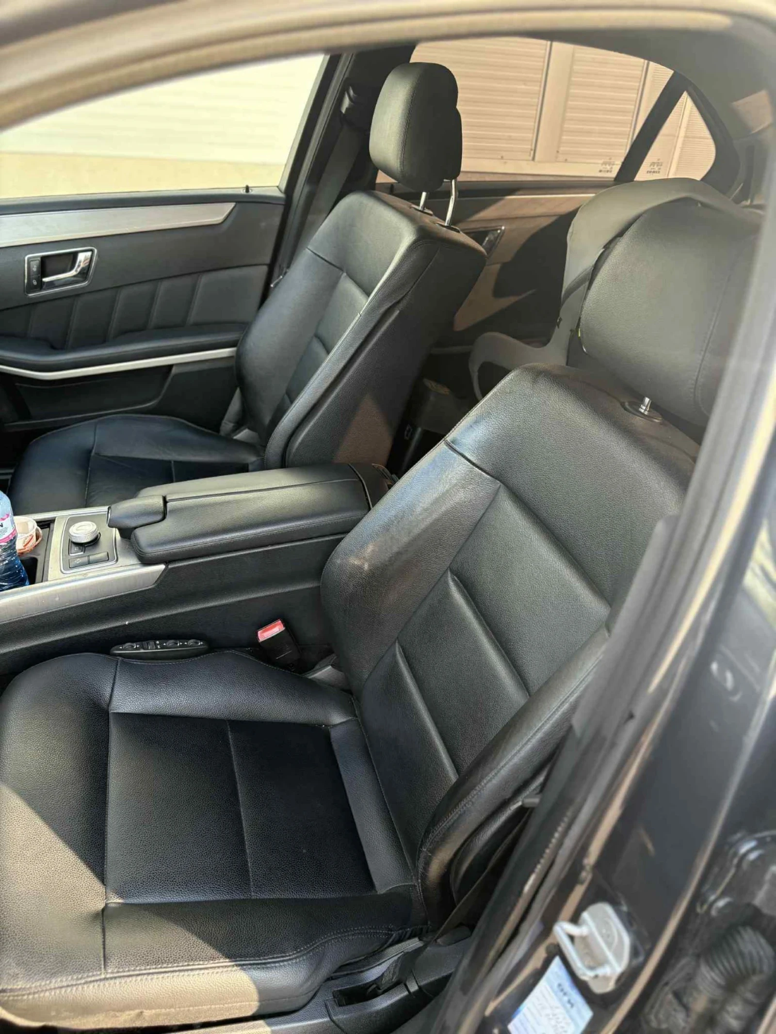 Mercedes-Benz E 350 3.0 CDI, снимка 9 - Автомобили и джипове - 54032368