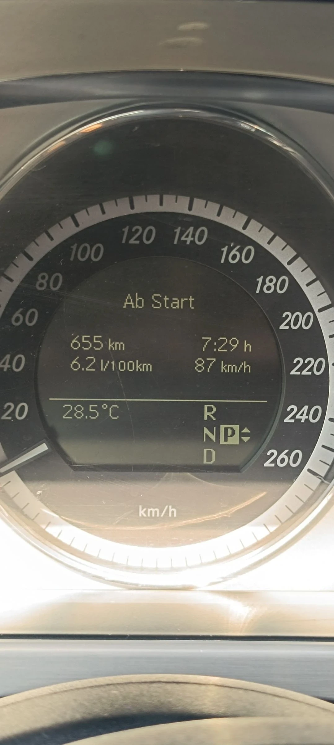 Mercedes-Benz E 350 3.0 CDI, снимка 10 - Автомобили и джипове - 54032368