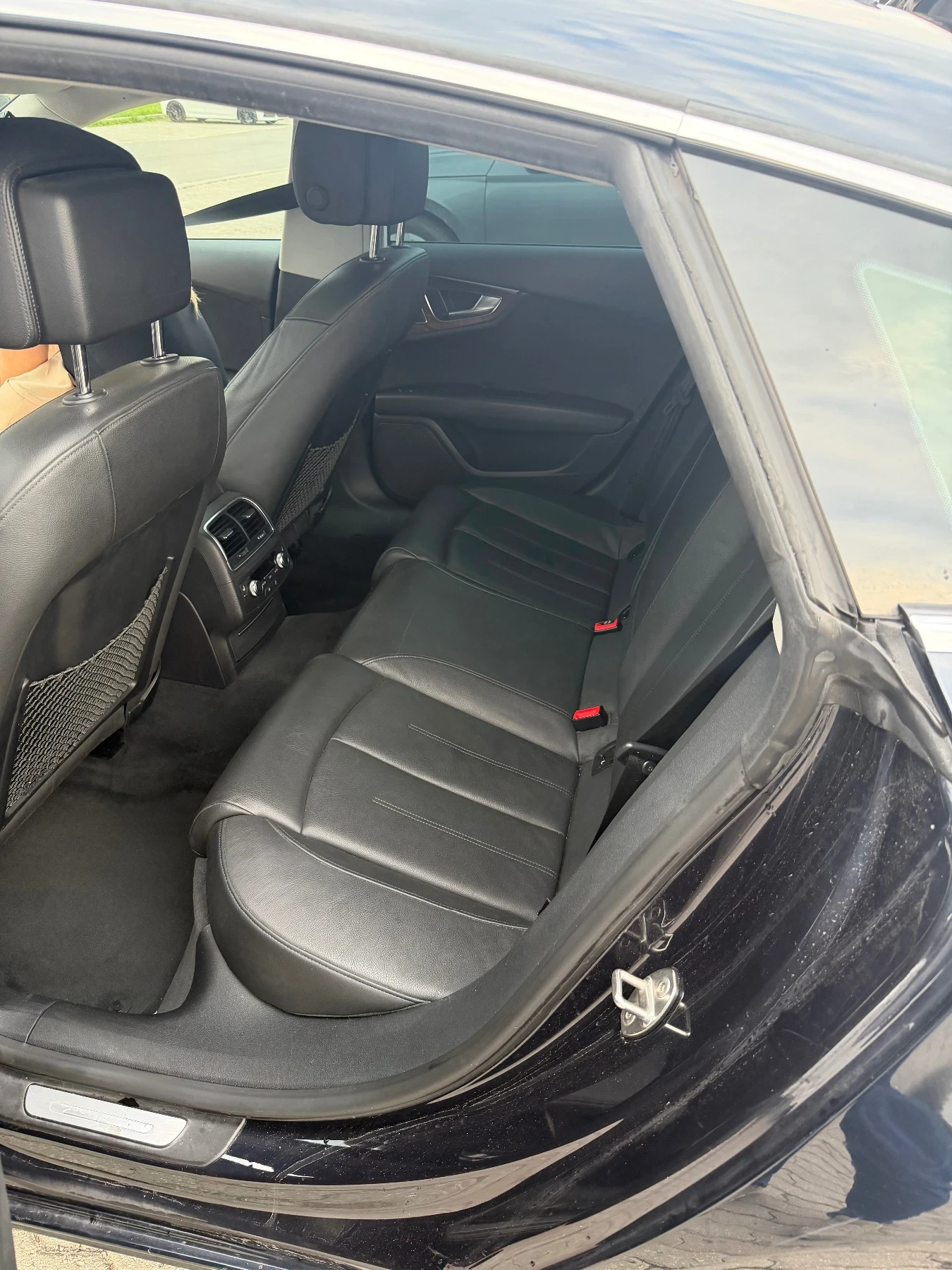 Audi A7 3.0 TFSI / Distronic / Богато оборудване , снимка 16 - Автомобили и джипове - 54496434