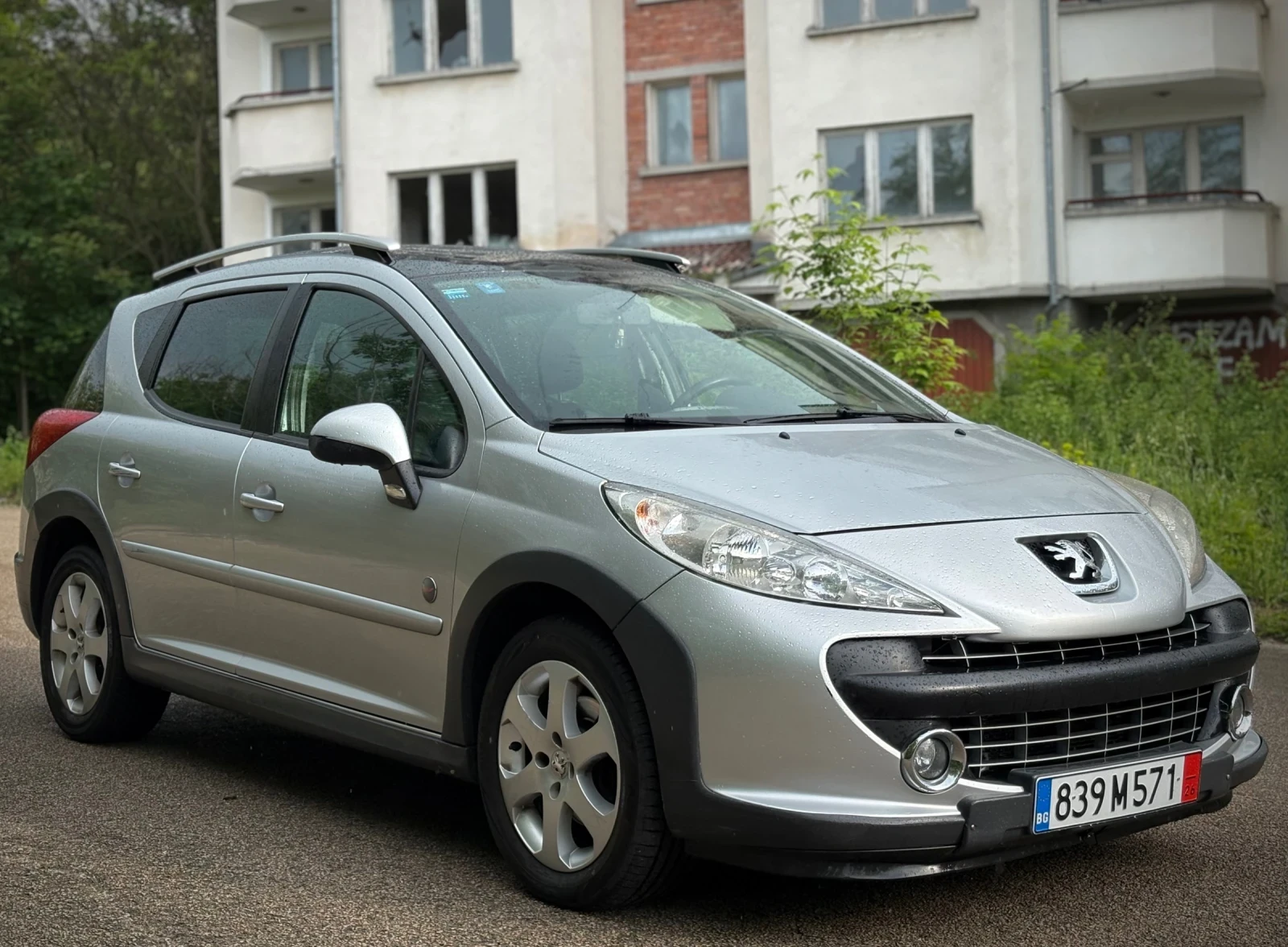 Peugeot 207 SW * 1.6HDI * OUTDOOR * PANO * �������� ������� *  | Mobile.bg � ����������� 3