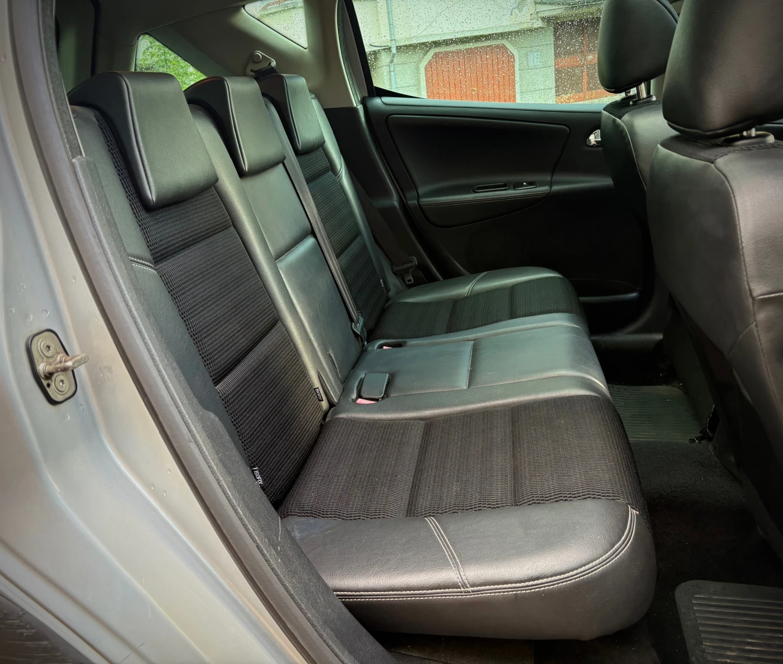 Peugeot 207 SW * 1.6HDI * OUTDOOR * PANO * �������� ������� *  | Mobile.bg � ����������� 12
