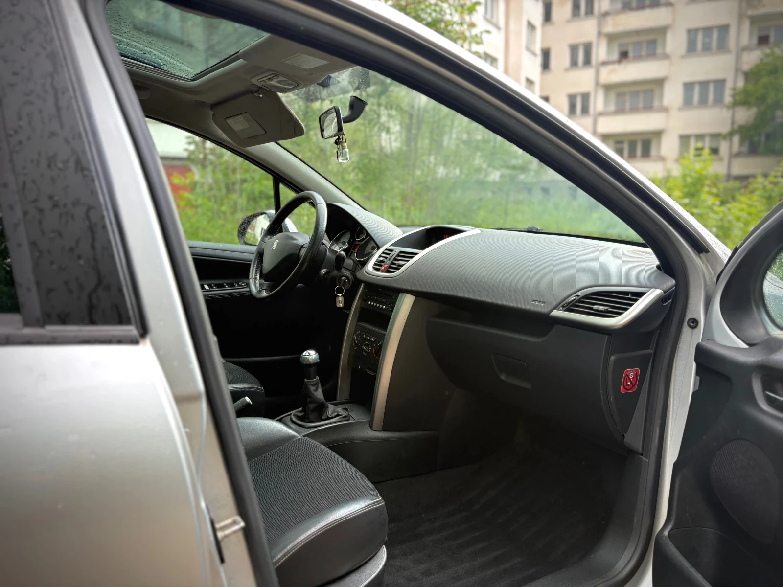 Peugeot 207 SW * 1.6HDI * OUTDOOR * PANO * �������� ������� *  | Mobile.bg � ����������� 6