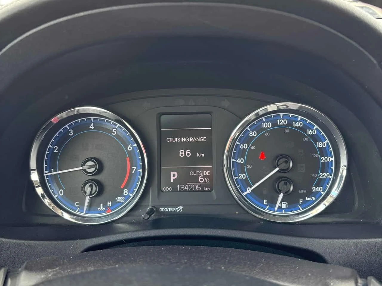 Toyota Corolla LE CVT| PANORAMA| ПОДГРЕВИ| KEYLESS| , снимка 8 - Автомобили и джипове - 54628527
