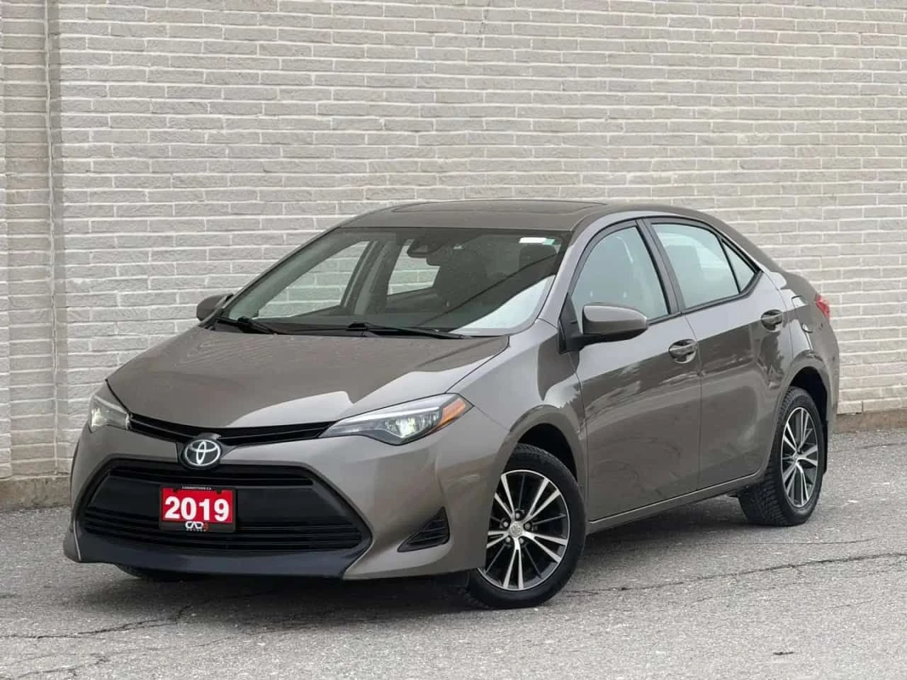 Toyota Corolla LE CVT| PANORAMA| ПОДГРЕВИ| KEYLESS| 