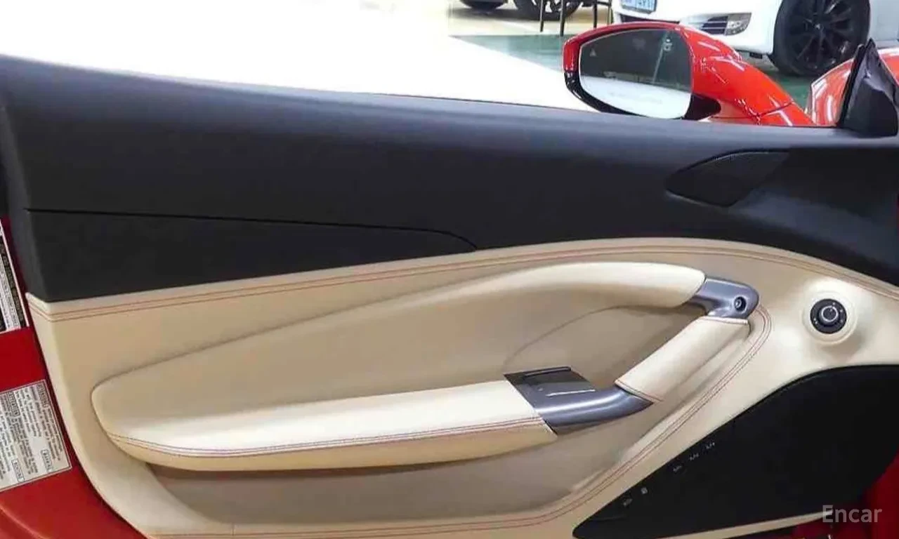 Ferrari F8 Spider 3.9 V8, снимка 11 - Автомобили и джипове - 54713482