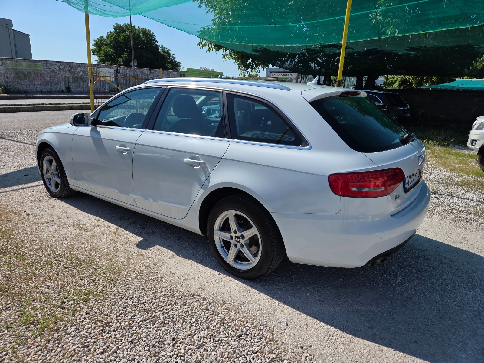 Audi A4 2.0TDI LED NAVI кожа, снимка 6 - Автомобили и джипове - 54870733